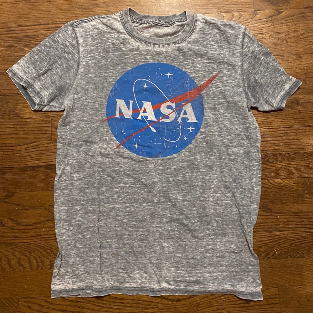 NASA Logo Tee - Picture 2 of 2